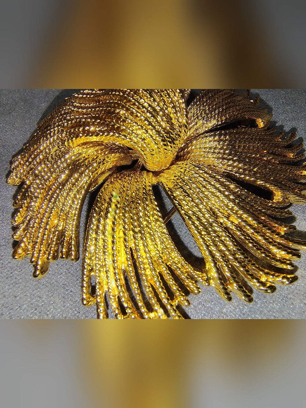 Vntg Monet 1960's Cordelia Gold-Tone Statement Brooch